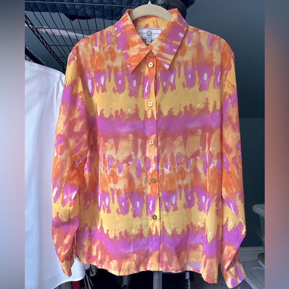 St. John Sport Blouse size Small